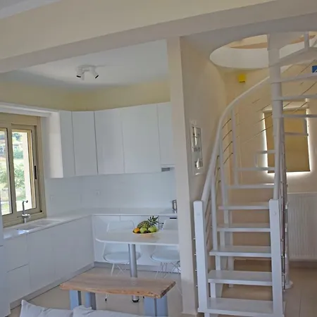 Vila Magdalena Lixouri